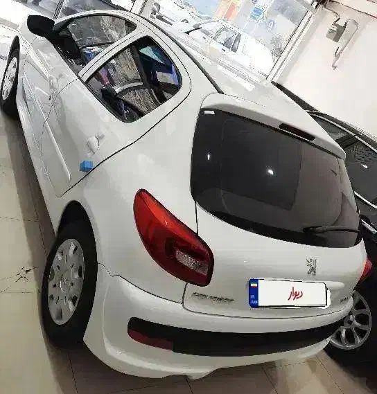 ۲۰۷ صفر ۱۴۰۴|خودرو سواری و وانت|کرج, اصفهانیها|دیوار