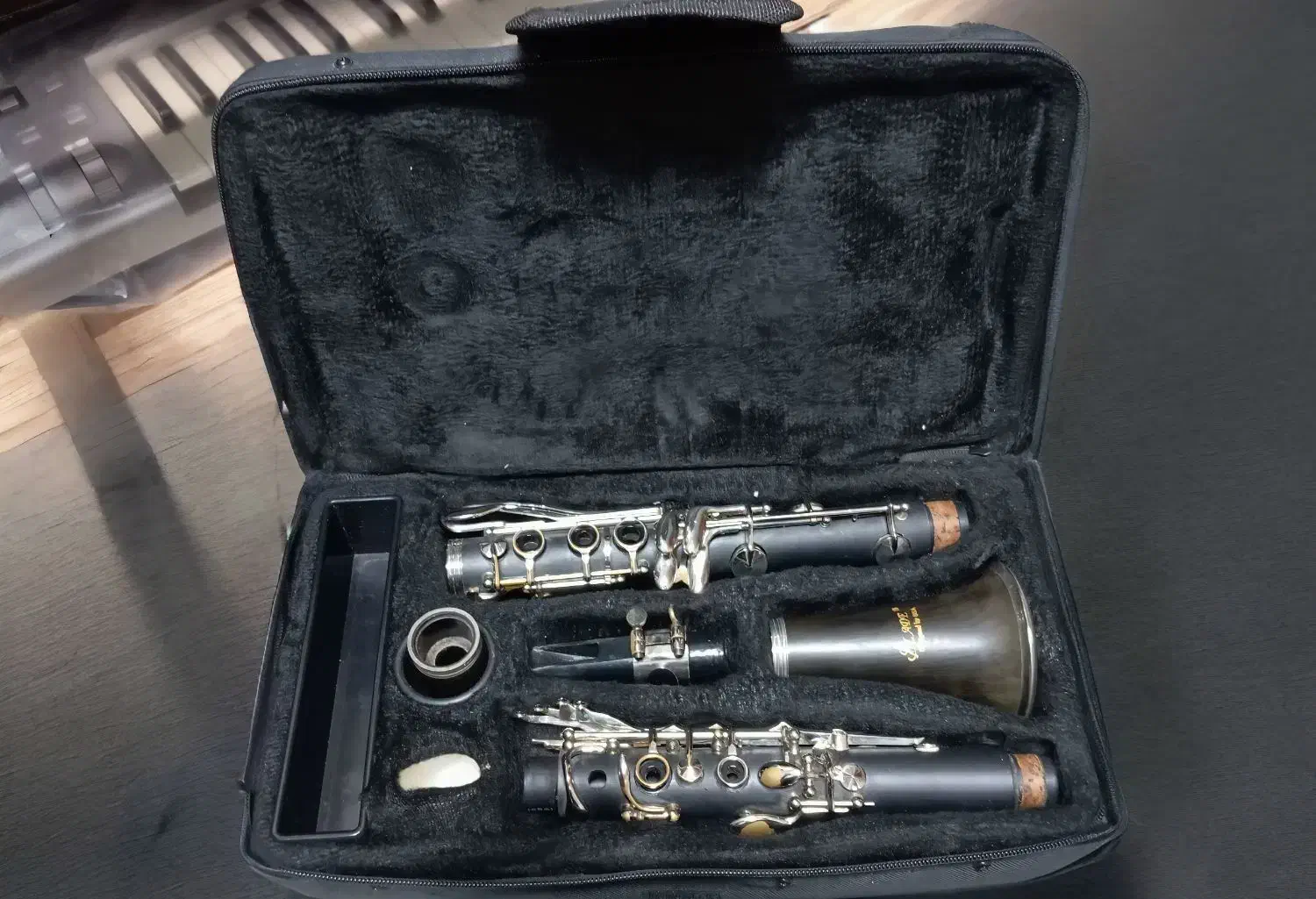 کلارینت برند SLADE|سازهای بادی|ابهر, |دیوار