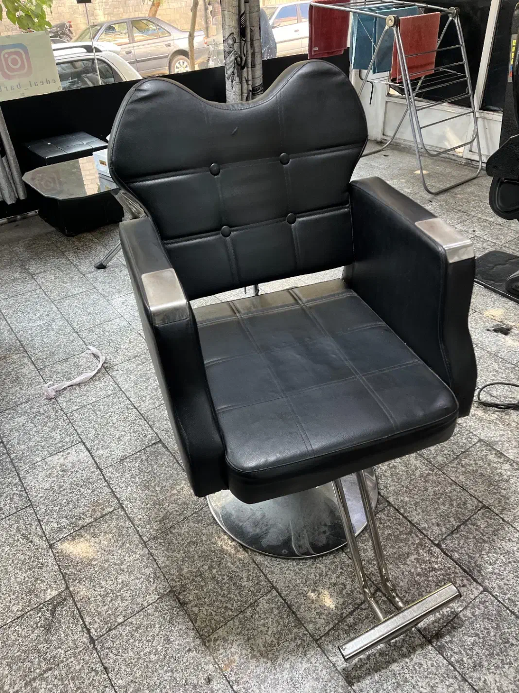 صندلی|صندلی و نیمکت|تهران, قیام|دیوار