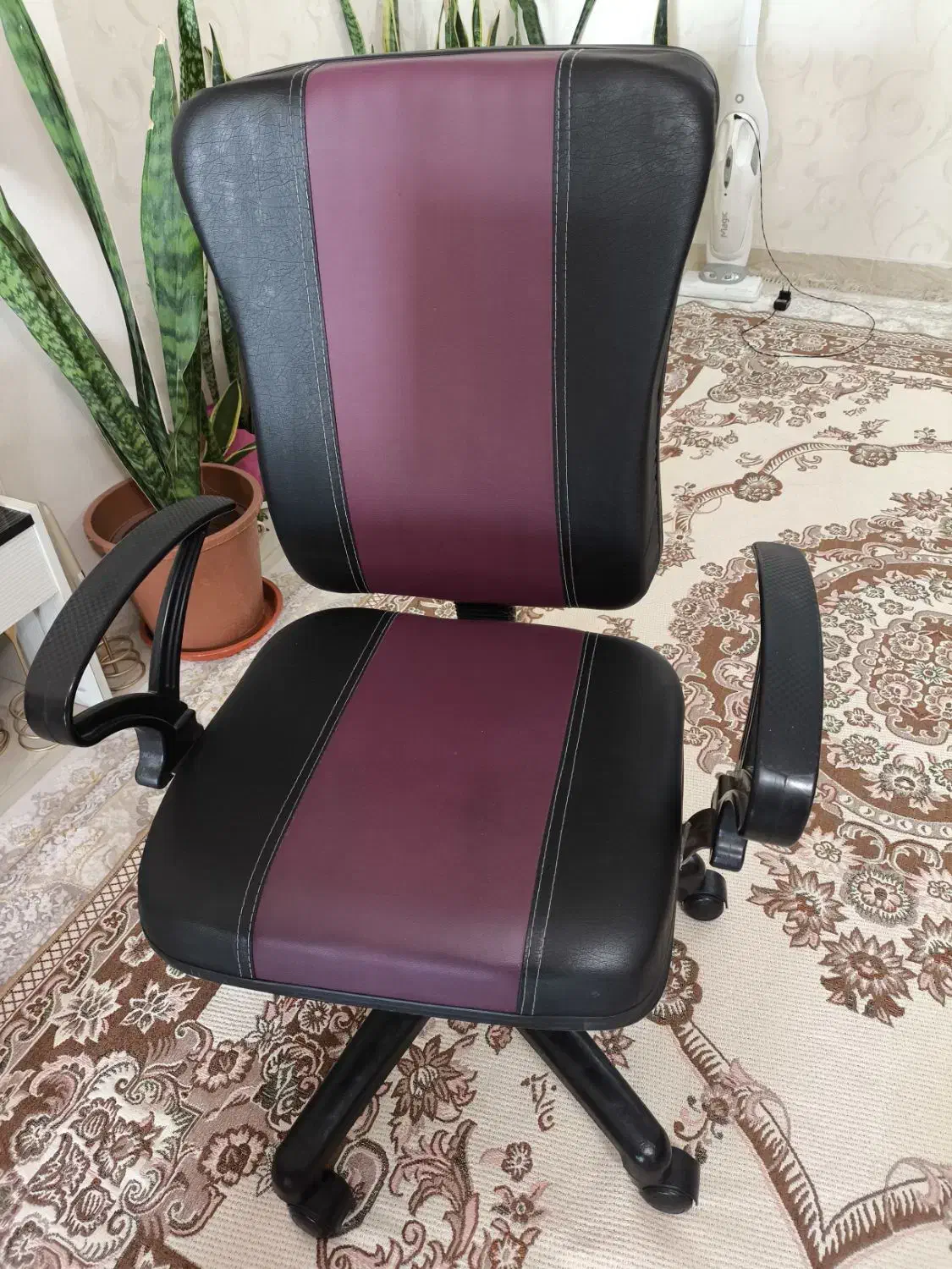 صندلی چرخدار برای فروش در حد نو|صندلی و نیمکت|بندر انزلی, ساحل قو|دیوار