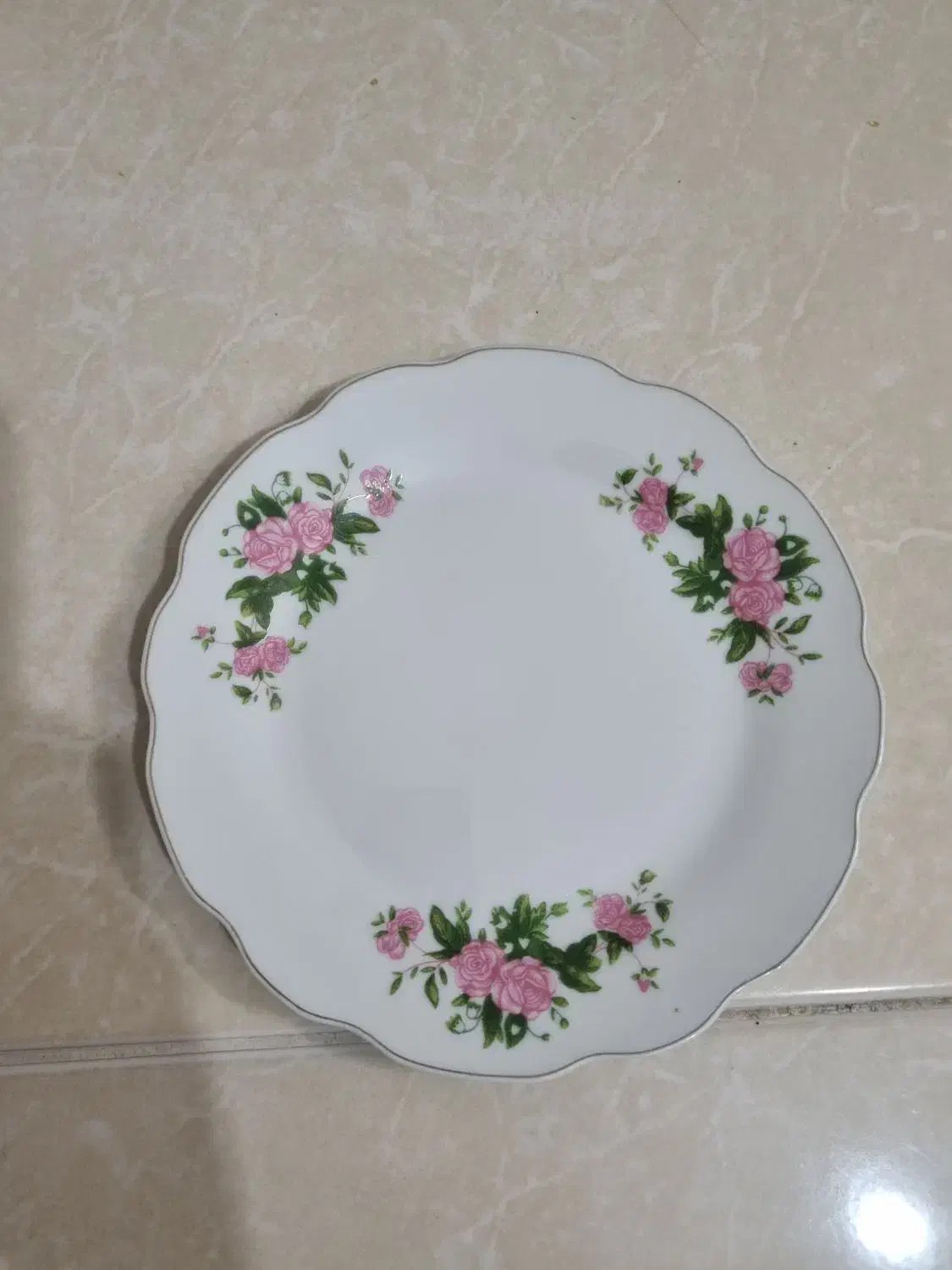 تعداد ۱۲ پیش دستی میوه خوری گل سرخی|ظروف سرو و پذیرایی|یزد, |دیوار