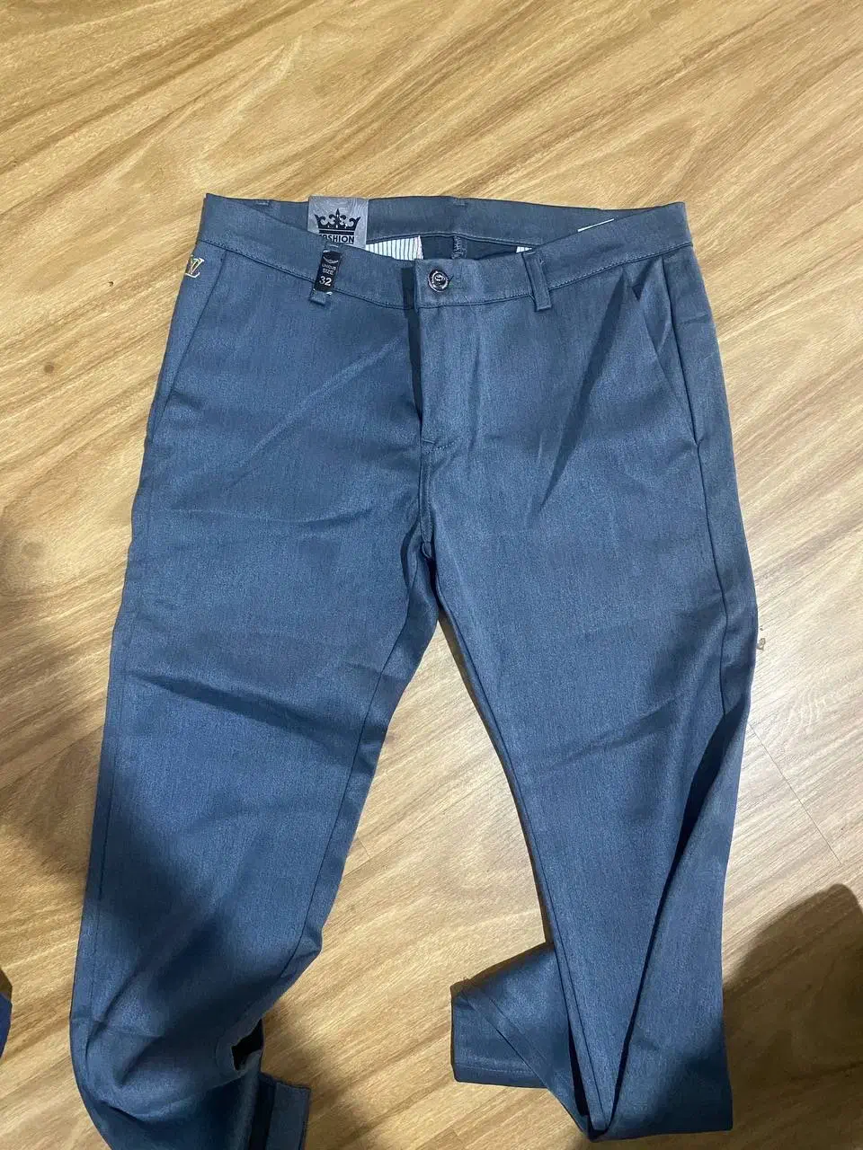 شلوار پارچه ای ۲۰۰ تومن به دلیل تغییر شغل|لباس|رشت, بلوار گیلان|دیوار