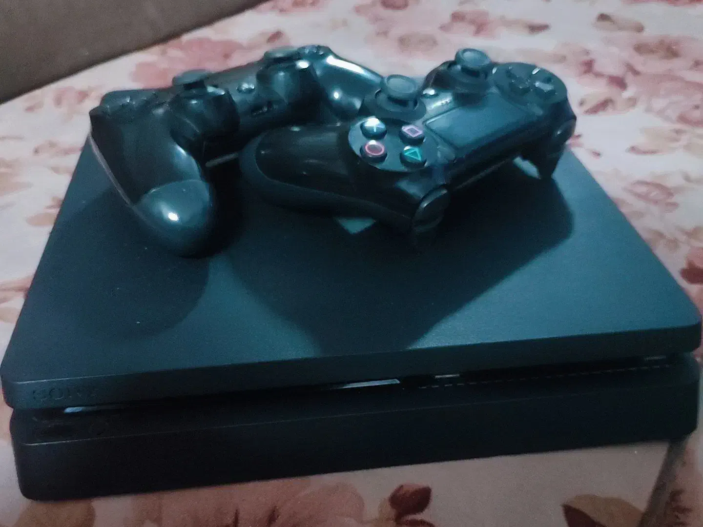 ps4 slim 1tra|کنسول، بازی ویدئویی و آنلاین|گناباد, |دیوار