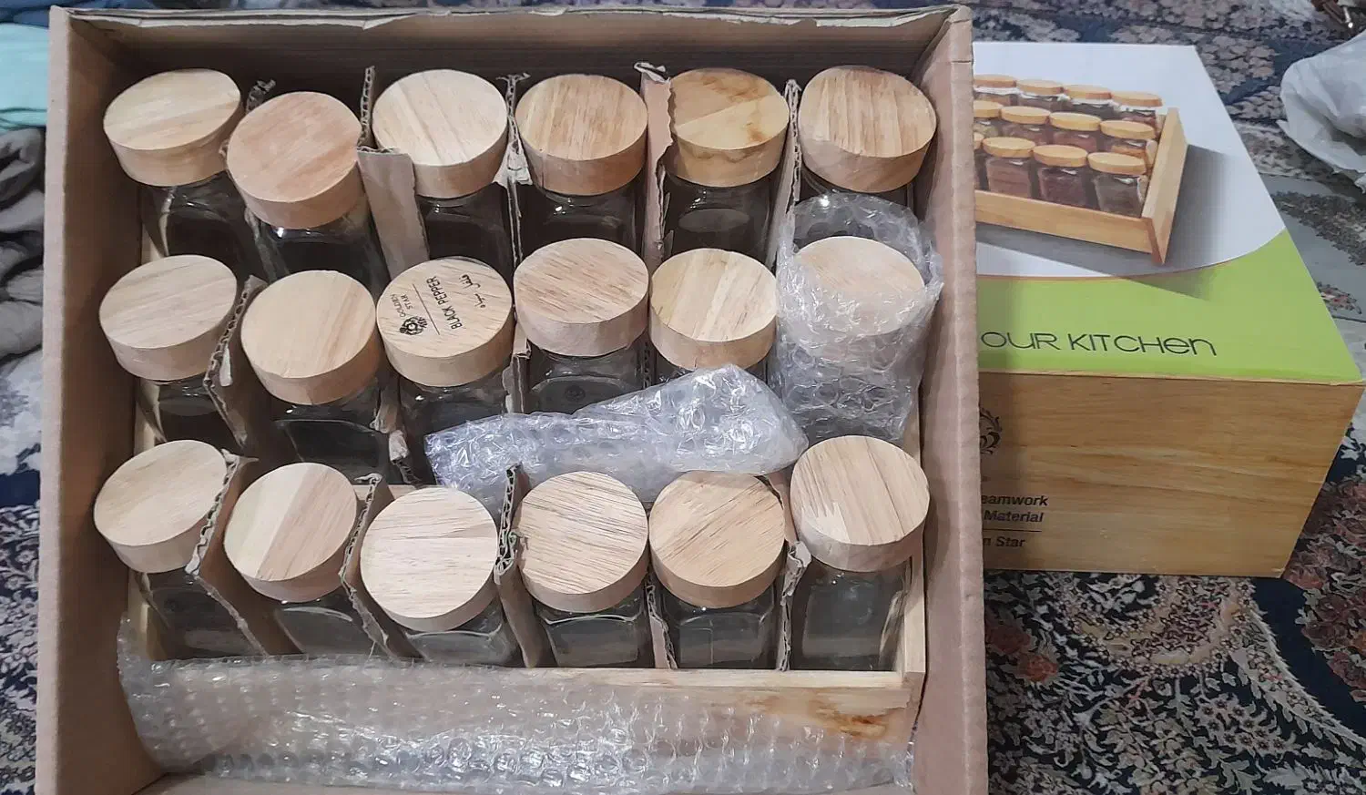 جای ادویه ۱۸ عدد|ظروف نگهدارنده، پلاستیکی، یک‌بارمصرف|تهران, سلسبیل جنوبی|دیوار