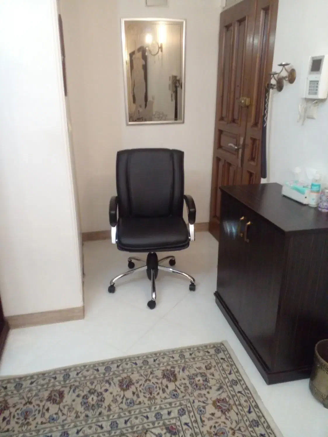 صندلی چرخدار( نیلپر )|صندلی و نیمکت|کرج, گوهردشت|دیوار