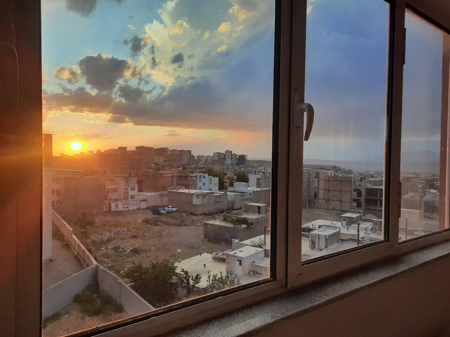 آپارتمان 105 متری کلید نخورده|فروش آپارتمان|مرند, |دیوار