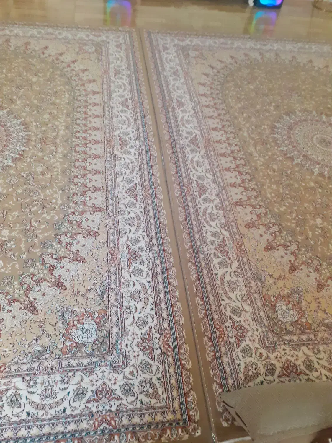 دو تخته فرش ۹ متری سالم و تمیز دونه ای شش میلیون|فرش|اراک, |دیوار