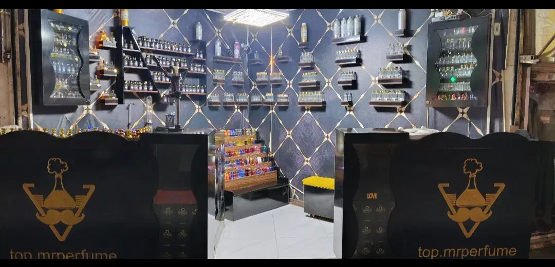 فروشنده مغازه عطر و ادکلن|استخدام بازاریابی و فروش|کرمانشاه, |دیوار