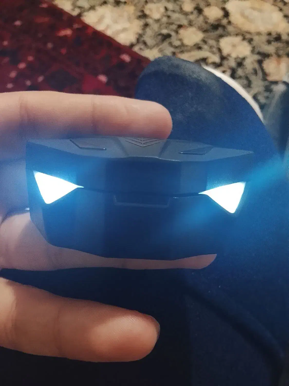 ایرپاد|پخش‌کننده همراه|قم, نیروگاه|دیوار