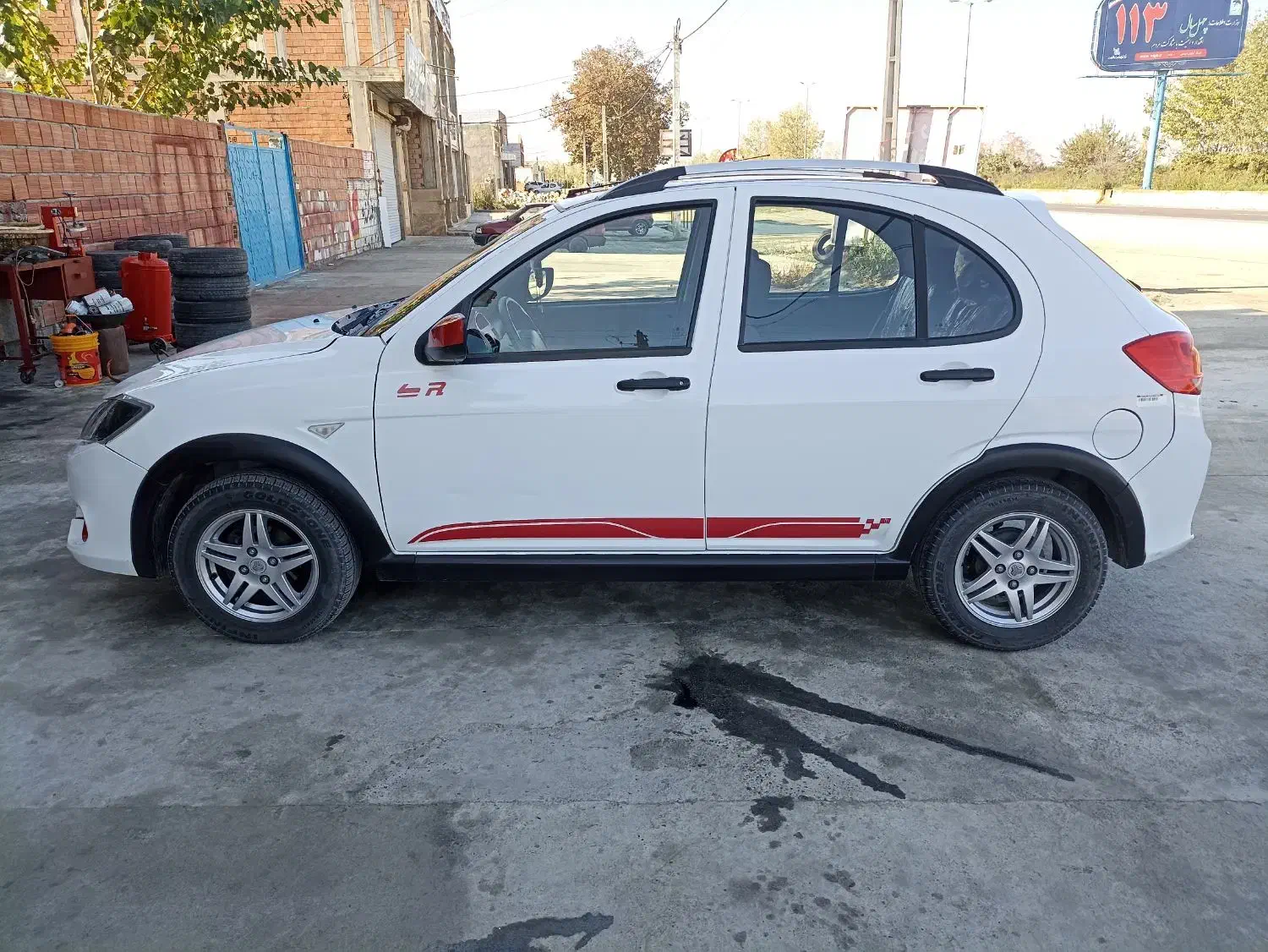 ماشین کوییکRمدل1401|خودرو سواری و وانت|گرگان, |دیوار