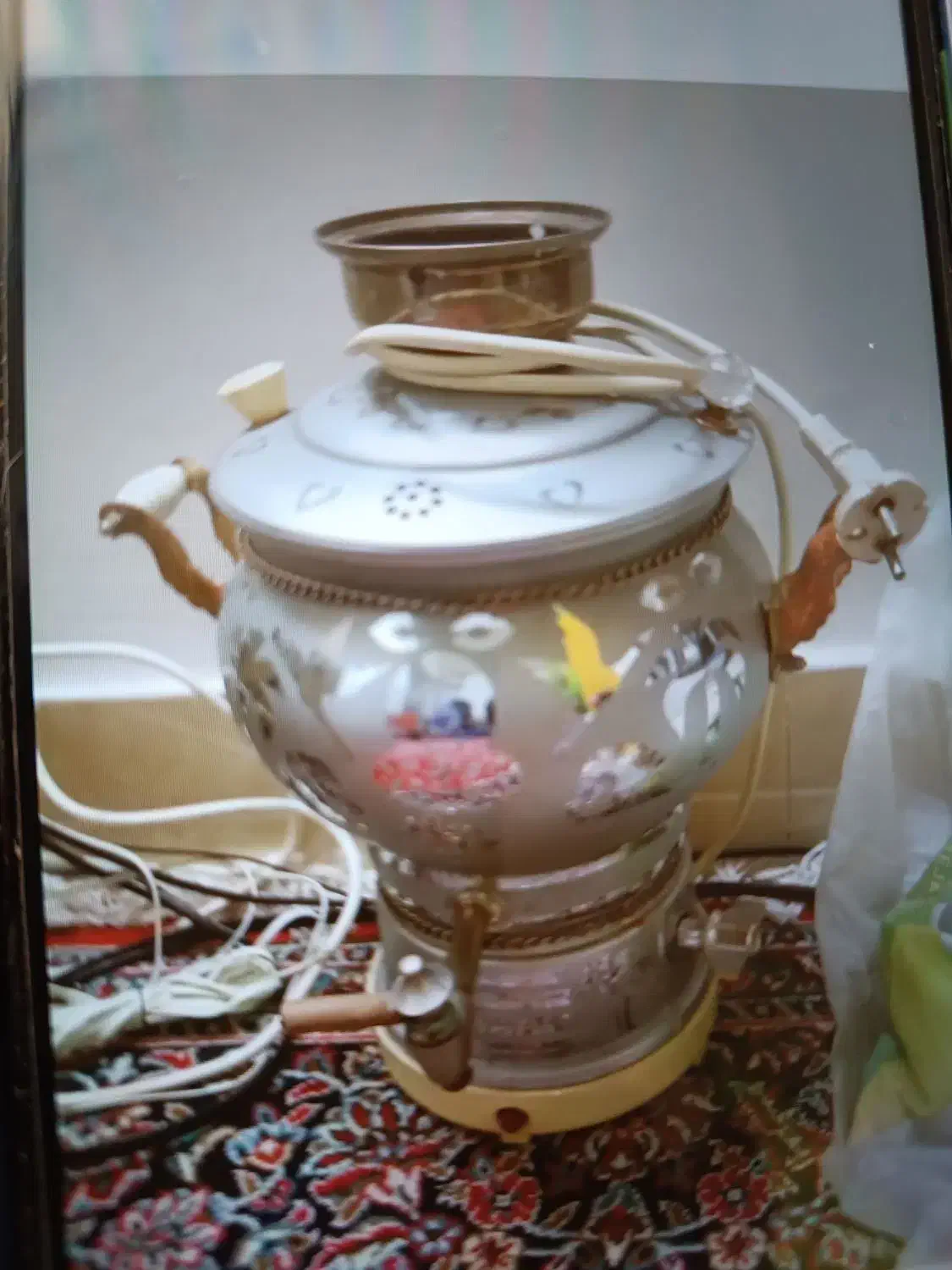 سماور برقی خیلی استفاده نشده|سماور، چایساز، قهوهساز|بیرجند, |دیوار