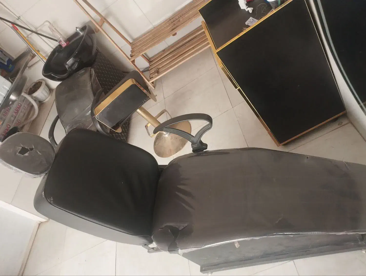 سرشور|آرایشگاه و سالنهای زیبایی|سبزوار, شرق کال عیدگاه|دیوار