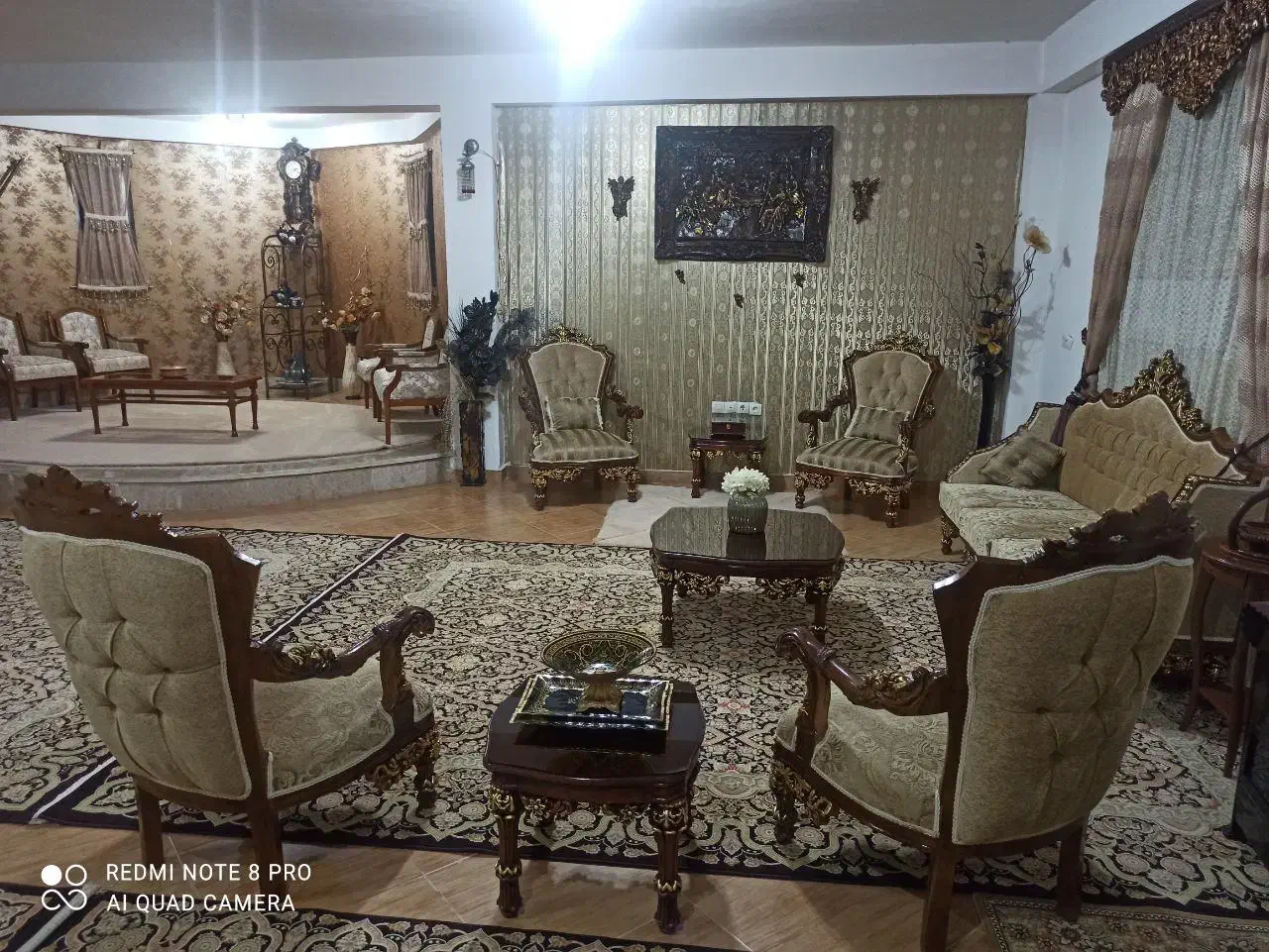 مبل سلطنتی|مبلمان خانگی و میز عسلی|تالش, هشتپر|دیوار