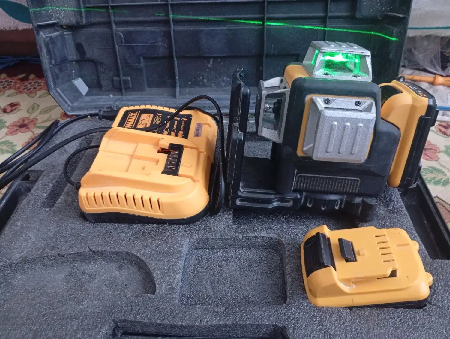 ترازلیزری|ابزارآلات|سامان, |دیوار