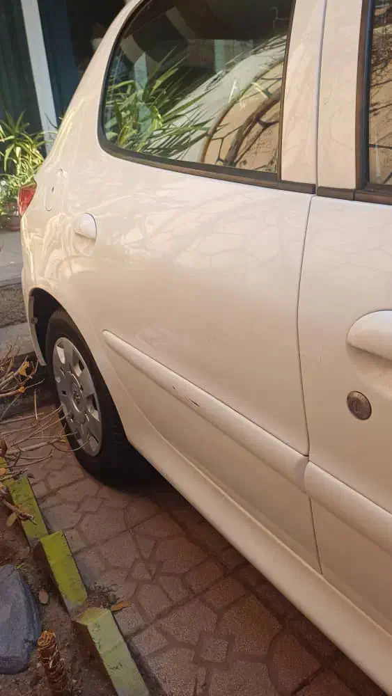 ۲۰۷ فلز فرمون برقی|خودرو سواری و وانت|قزوین, |دیوار