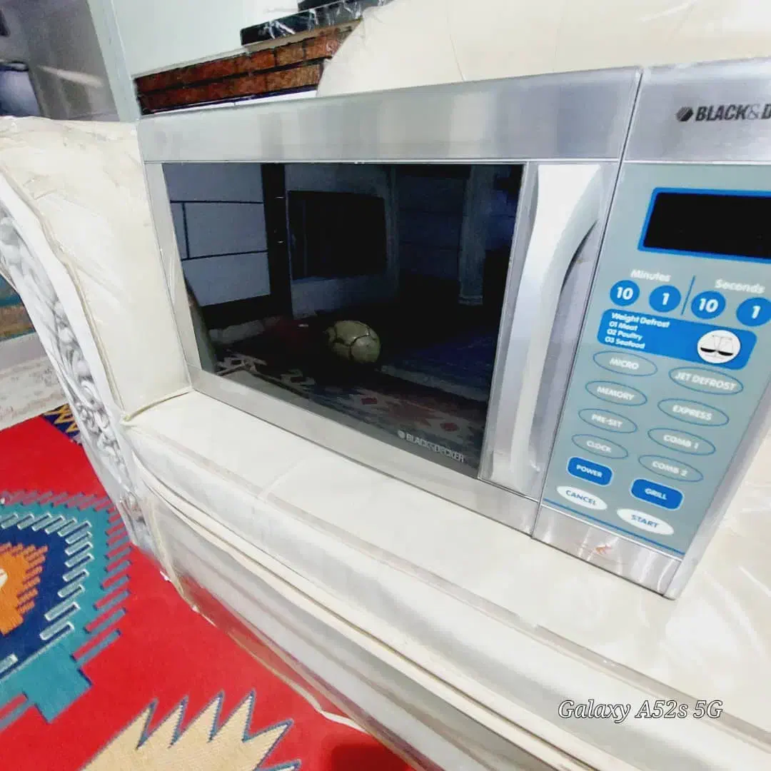 مایکروویو در حد اک|اجاق گاز و لوازم برقی پخت‌وپز|فولادشهر, B1|دیوار