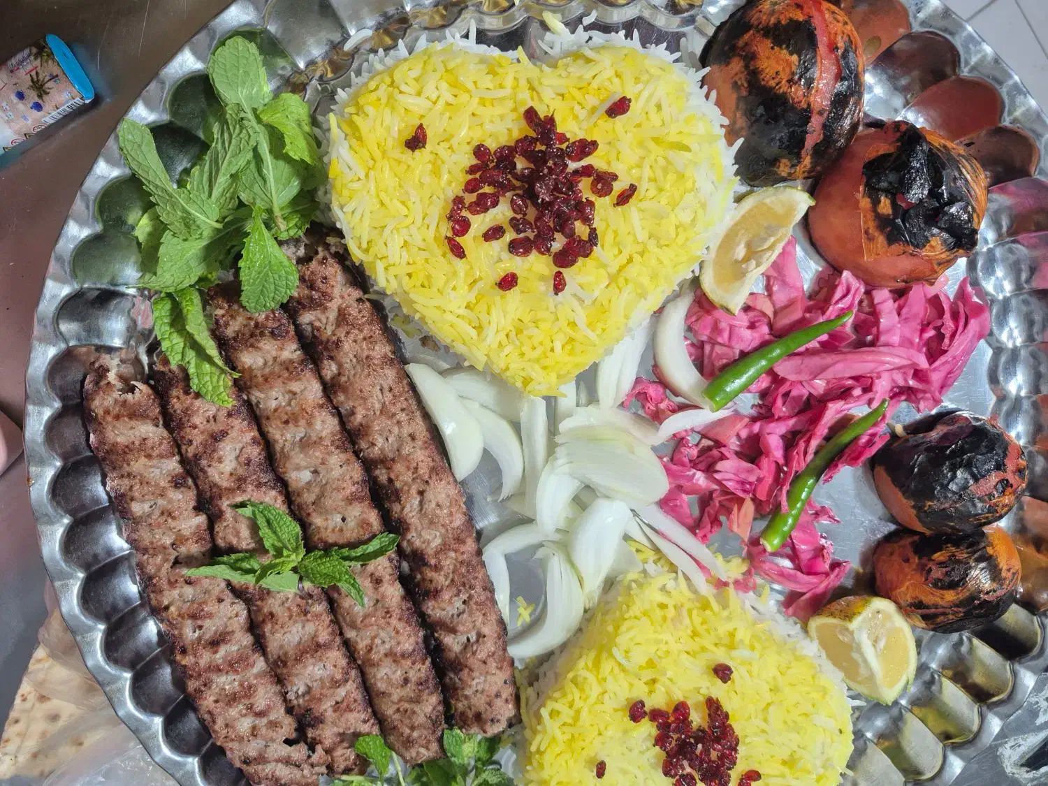 رستوران پاییز|خدمات پذیرایی، مراسم|ایلام, |دیوار