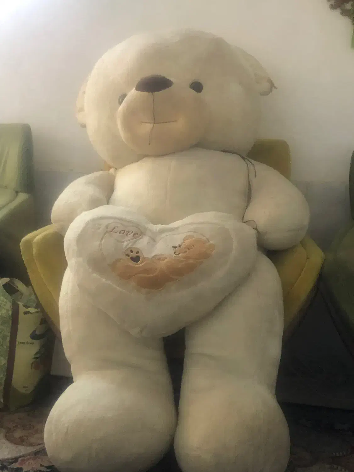 خرس ولنتاین|اسباببازی|مشهد, هفت تیر (نه دره)|دیوار