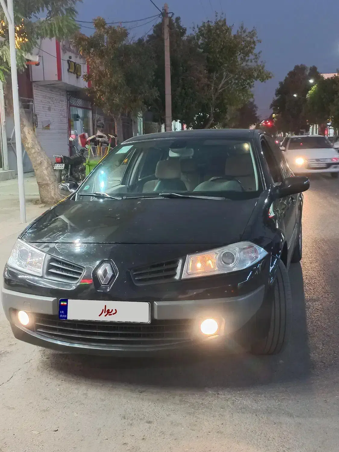 رنو مگان 91 مشکی 2000cc|خودرو سواری و وانت|مشهد, سعد آباد|دیوار