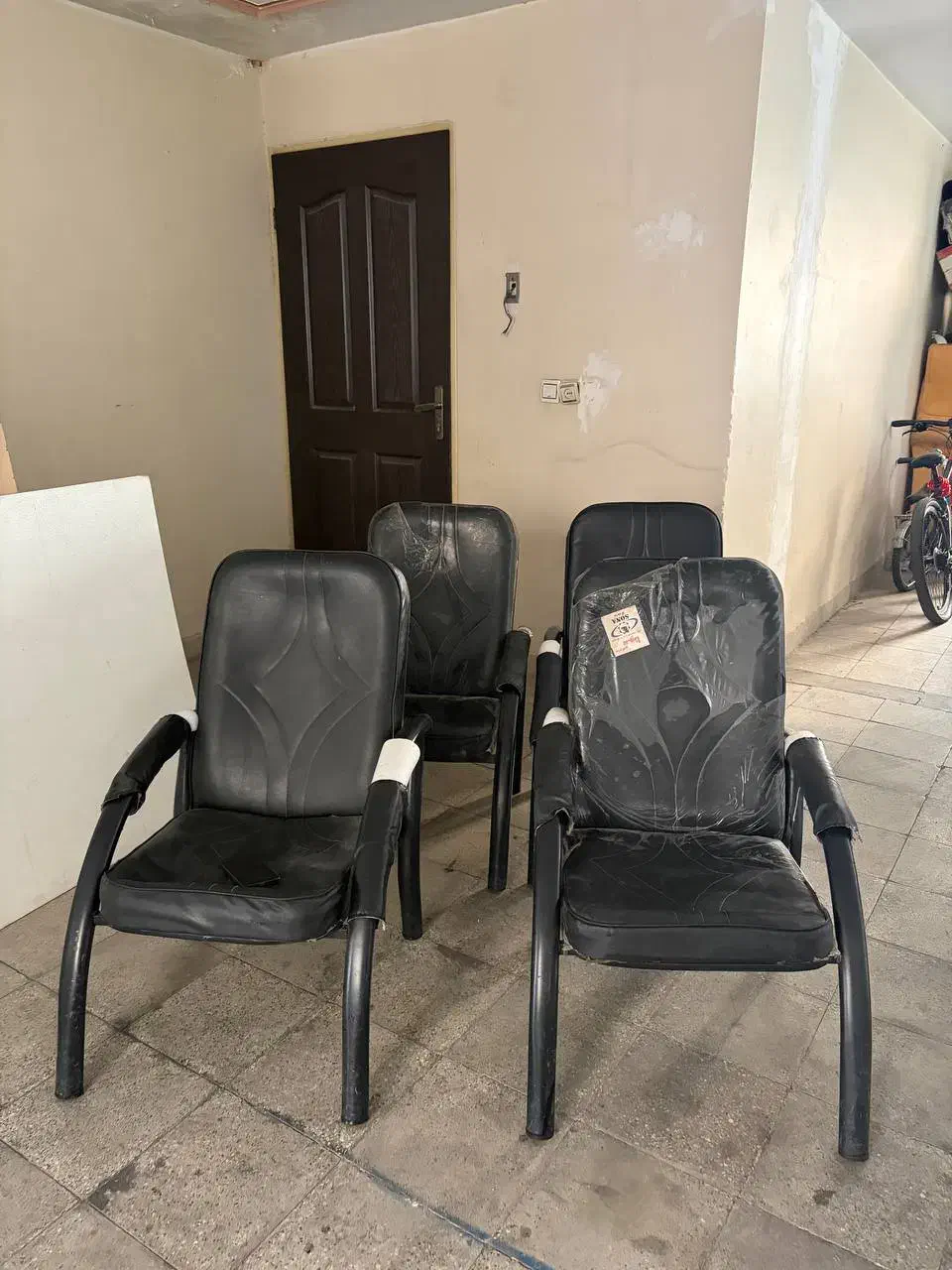 صندلی مناسب اداره ، آرایشگاه ، املاک|مبلمان اداری|فردیس, شهرک شهید حسینی|دیوار