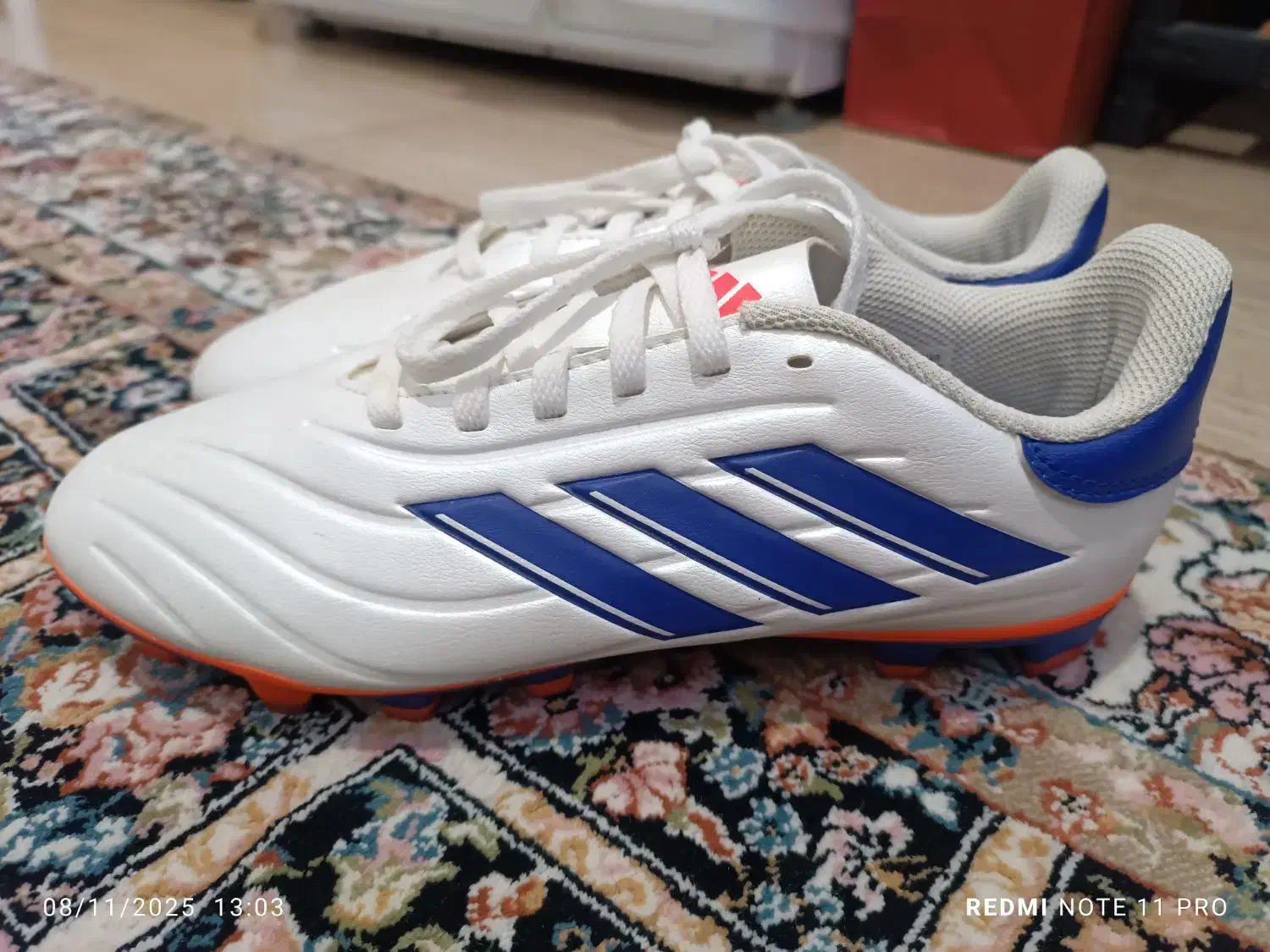 کفش فوتبال استوک سایز38 تخفیف ویژه|کیف، کفش، کمربند|صفادشت, |دیوار