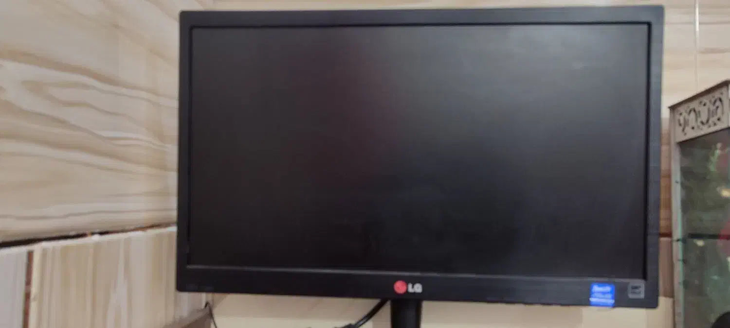 کامپیوتر تر و تمیز|رایانه رومیزی|بندرعباس, |دیوار