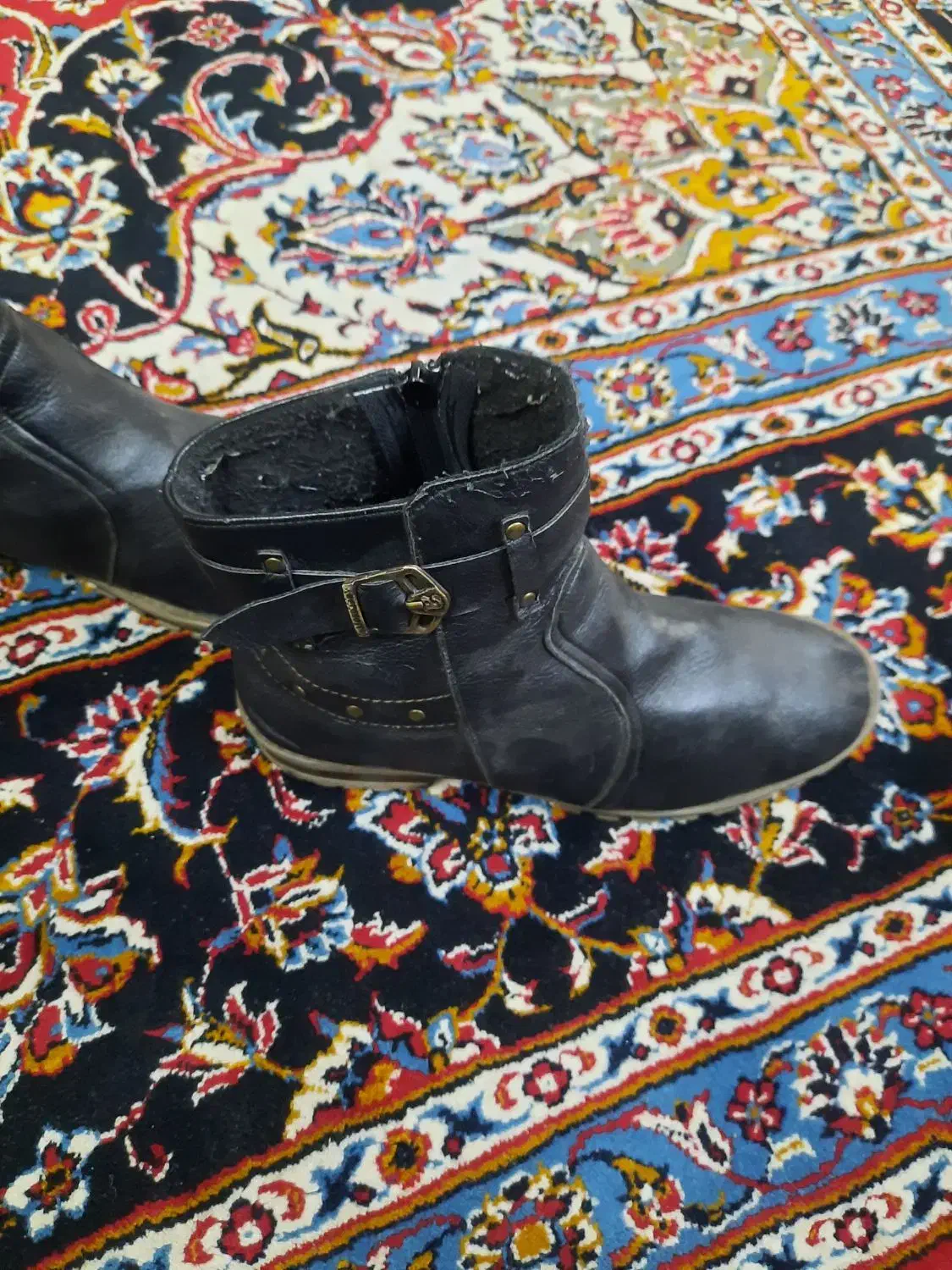 کفش پوتین|کیف، کفش، کمربند|الوند, |دیوار