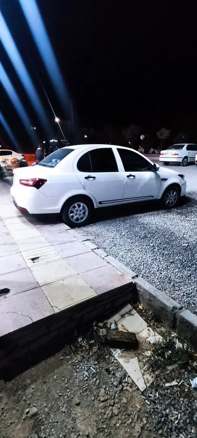 سهند|خودرو سواری و وانت|اراک, |دیوار