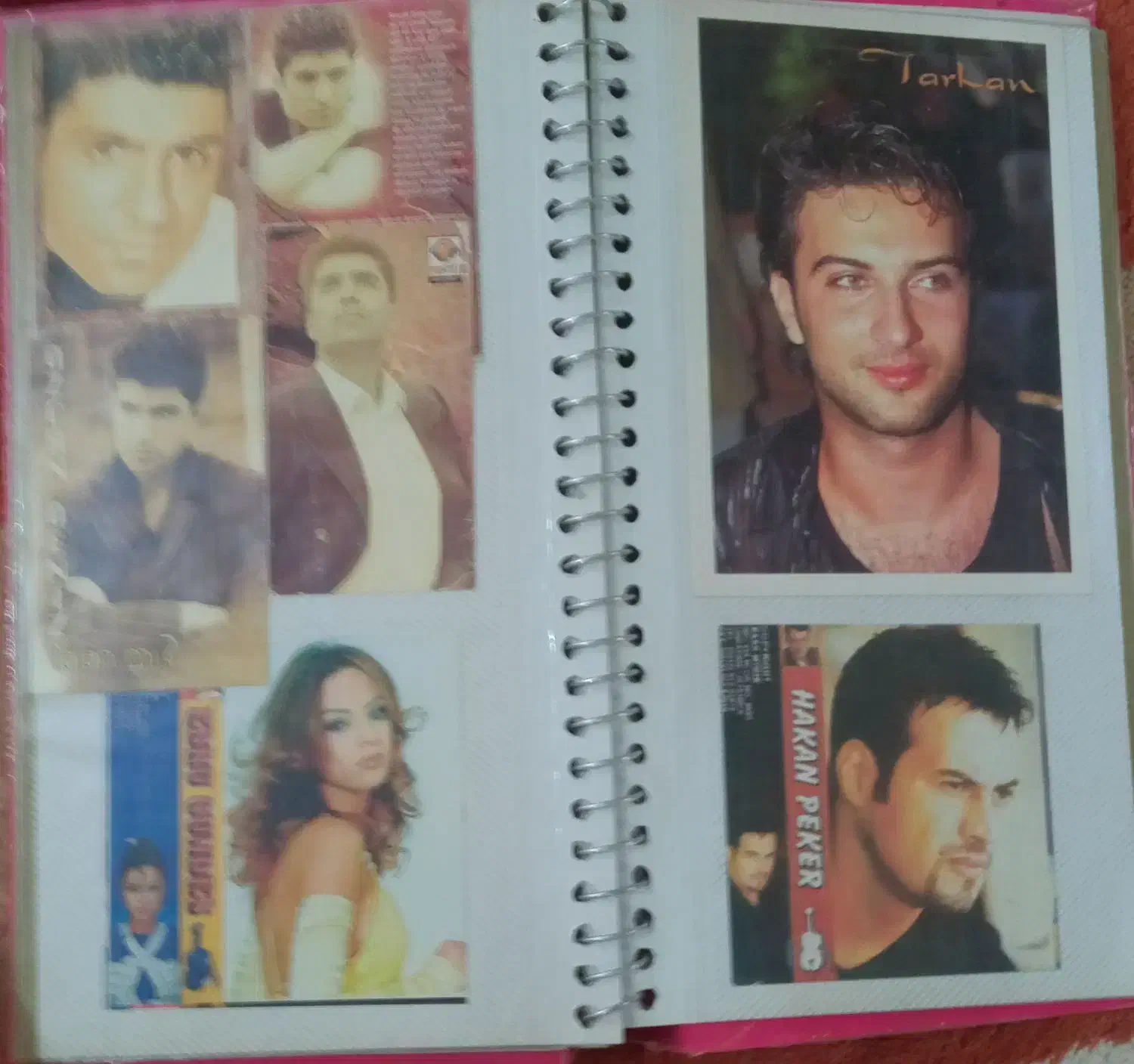 آلبوم عکس قدیمی خوانندگان هندی و ترکیه ای|کلکسیون اشیاء عتیقه|قرچک, محمد آباد|دیوار