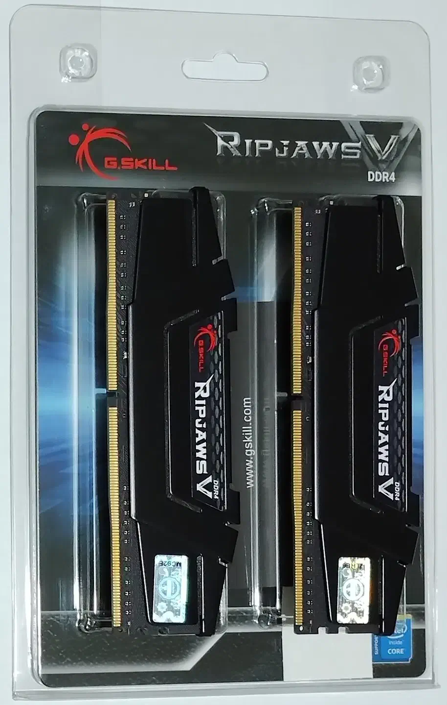 فروش دو تا RAM کامپیوتر 8GB DDR4 با فرکانس 4000MHz|قطعات و لوازم جانبی رایانه|کاشان, زیدی|دیوار