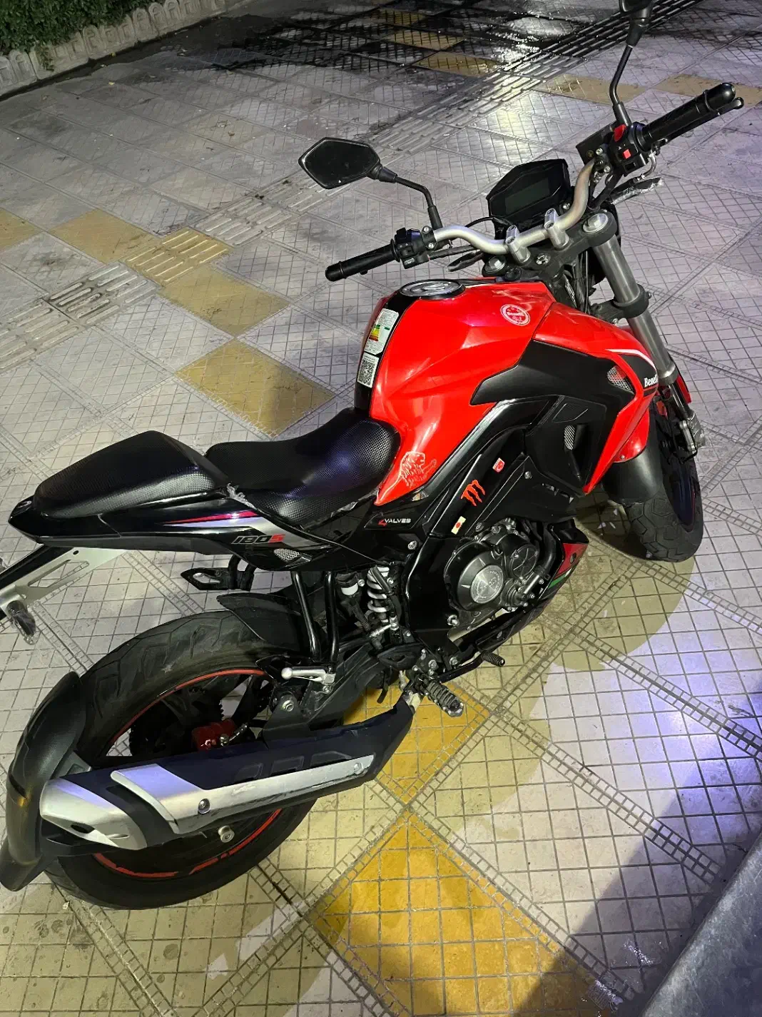 بنلی ۱۸۰ اس مدل ۱۴۰۱|موتورسیکلت|آزادشهر, |دیوار