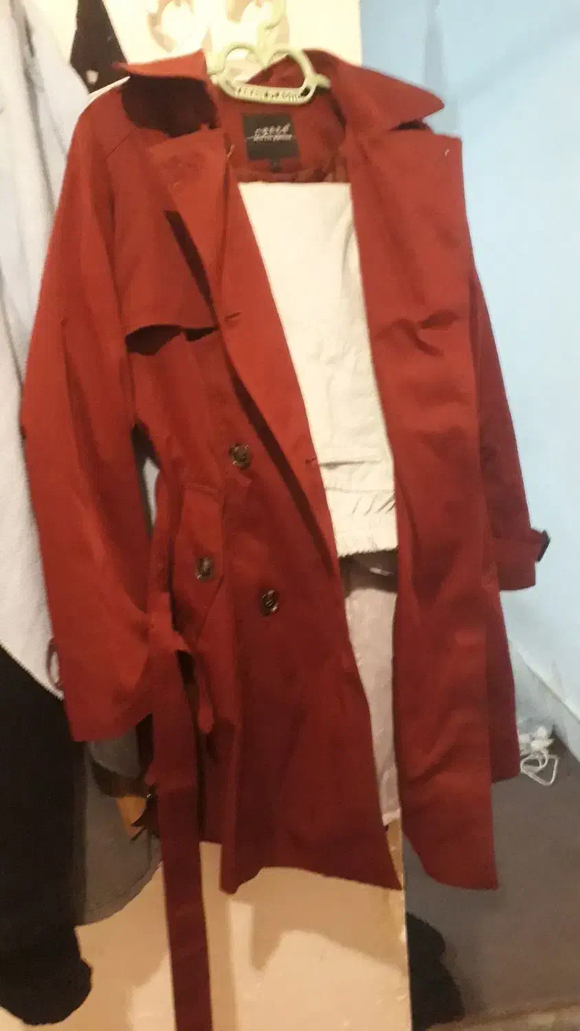 بارانی تمیز و خوشگل|لباس|گنبد کاووس, |دیوار