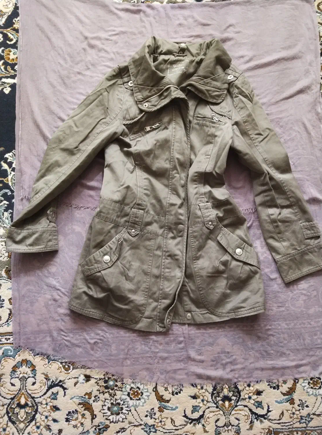 کافشن و هودی لی|لباس|مشهد, عیدگاه|دیوار