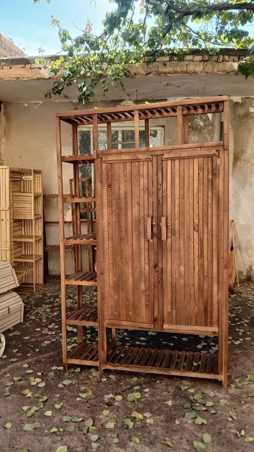 رگال چوبی لباس|کتابخانه، شلف، قفسههای دیواری|همدان, |دیوار