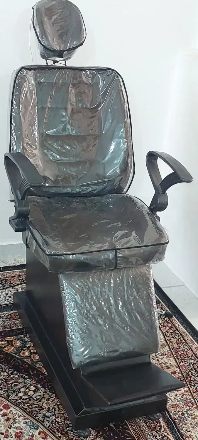 صندلی اصلاح متحرک|آرایشگاه و سالنهای زیبایی|بندر کنگان, |دیوار