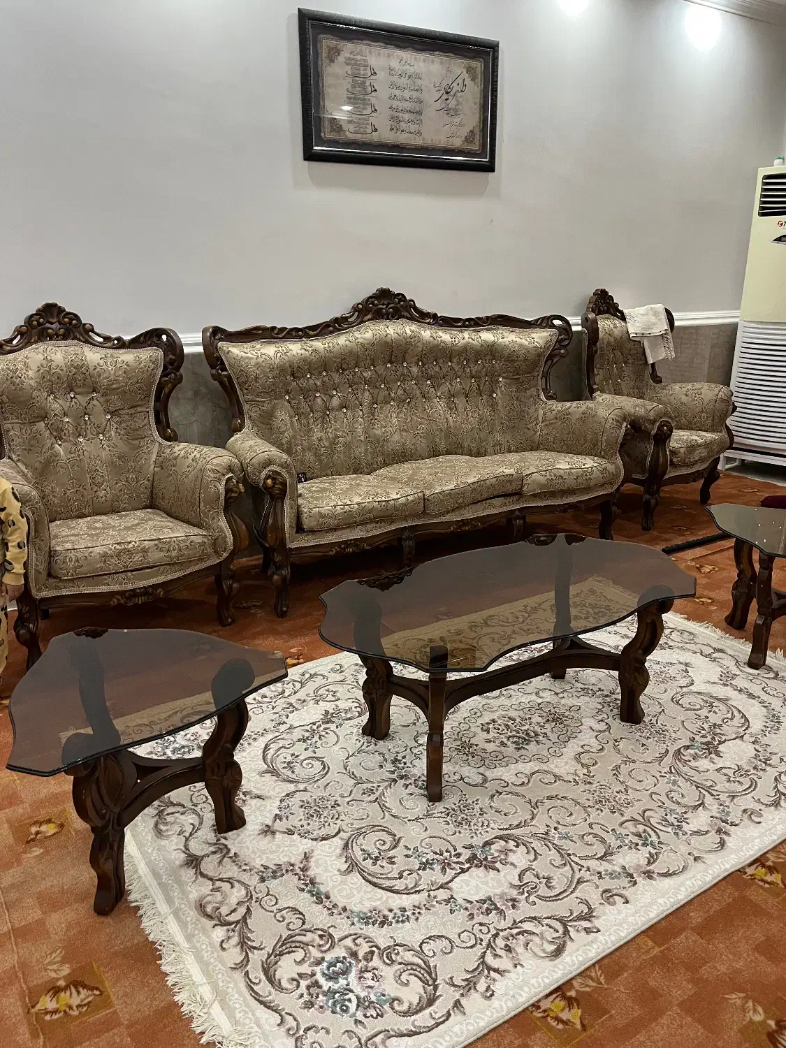 مبل|مبلمان خانگی و میز عسلی|چغادک, |دیوار