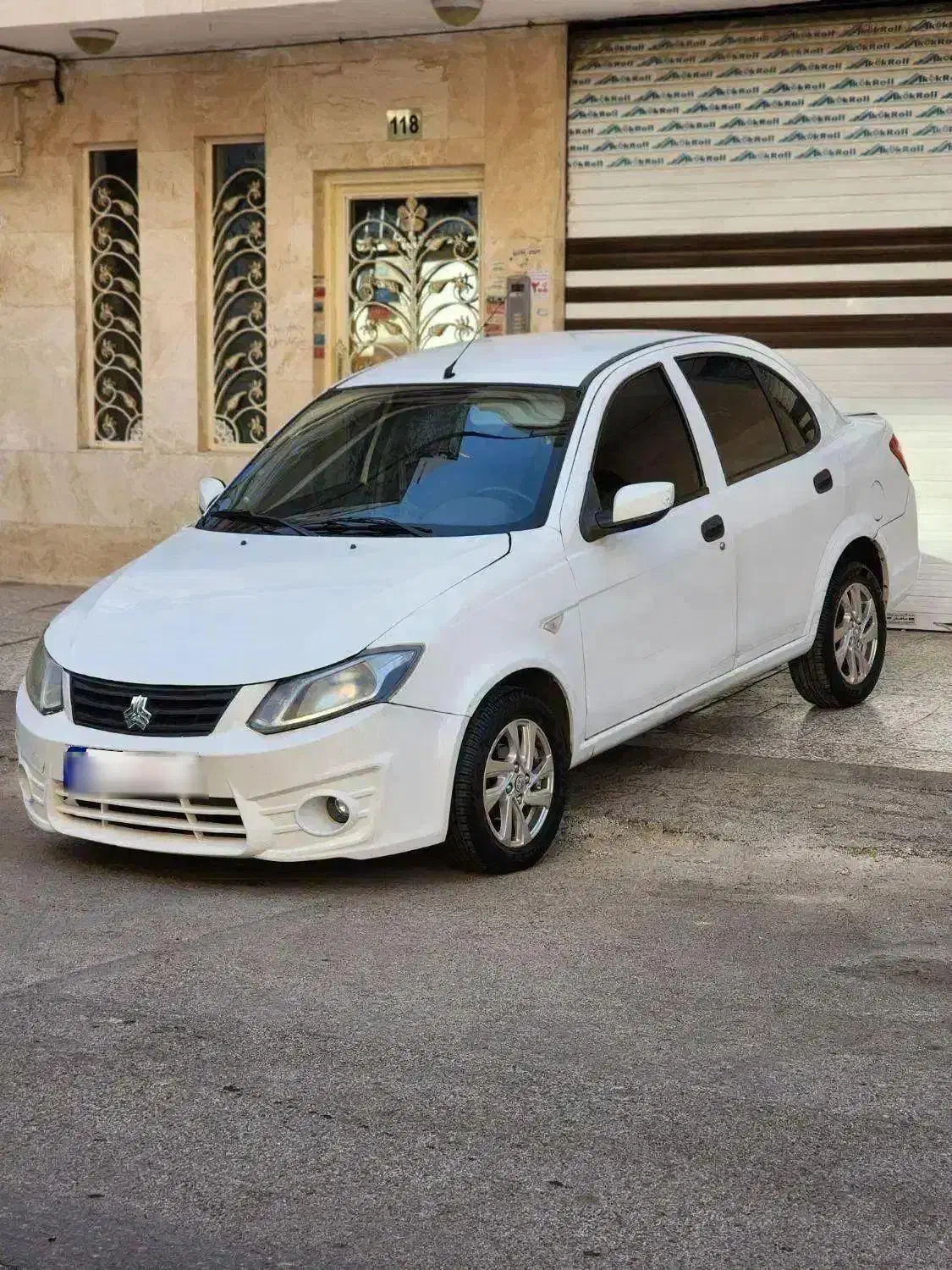 ساینا مدل آخر 97 کارمندی موتوری به شرط مکانیک|خودرو سواری و وانت|مشهد, فتح المبین|دیوار