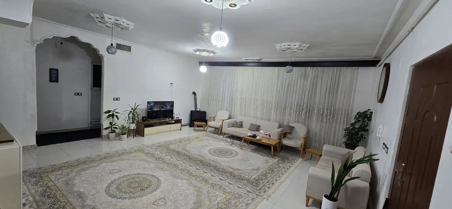 رهن کامل ۱۶۰ متری مسکن|اجارهٔ آپارتمان|کرمانشاه, |دیوار