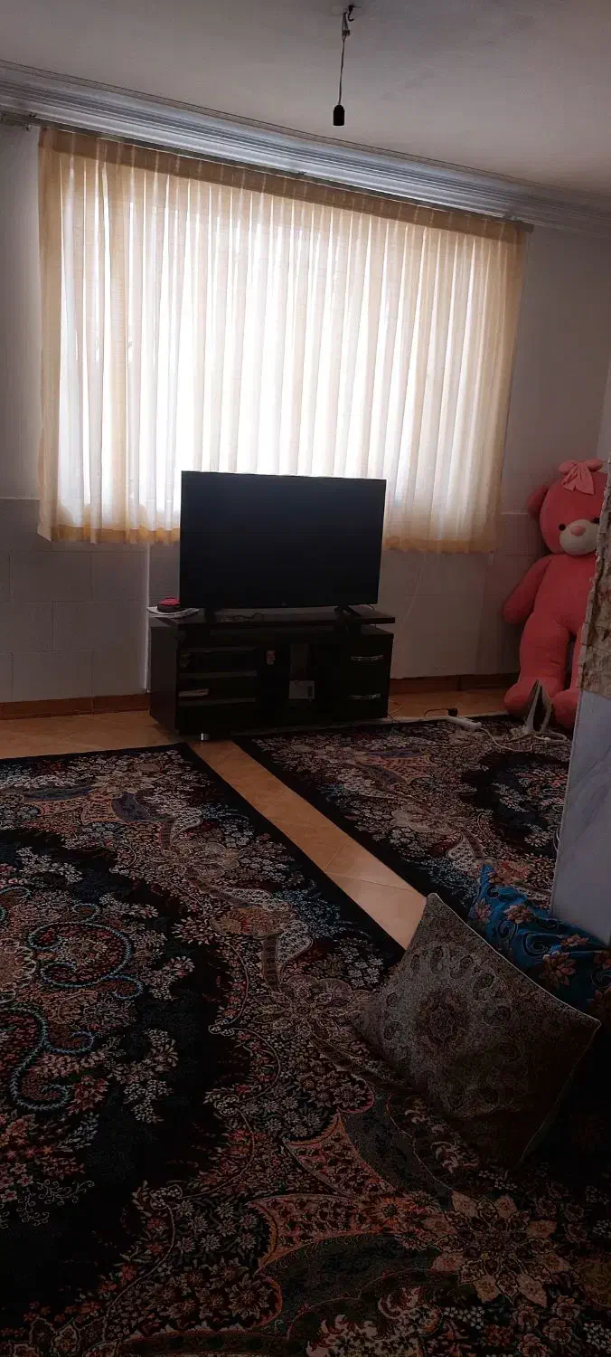 غفاری۱۲۰متردربست پارکینگ۵۰۰ب۳|اجارهٔ خانه و ویلا|اراک, |دیوار