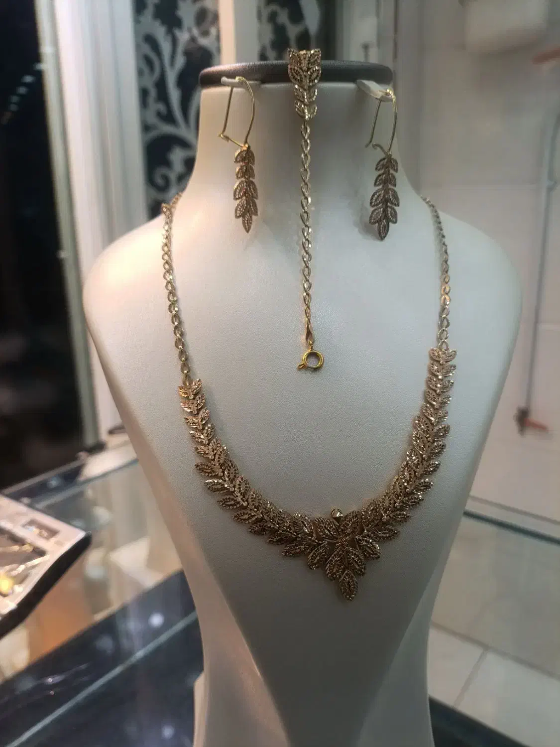 طلا بدون اجرت  و سکه و....|جواهرات|قم, شهرک امام حسین|دیوار