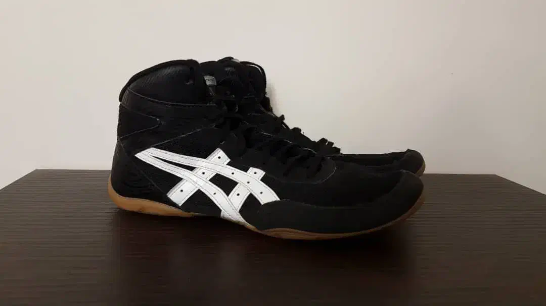 کتونی کشتی|تجهیزات ورزشی|تهران, باغ خزانه|دیوار