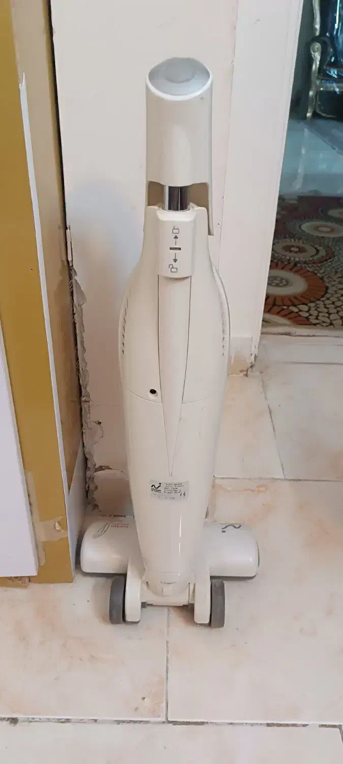 جارو شارژی|جاروبرقی، جارو شارژی، بخارشو|گلبهار, شهر جدید گلبهار|دیوار