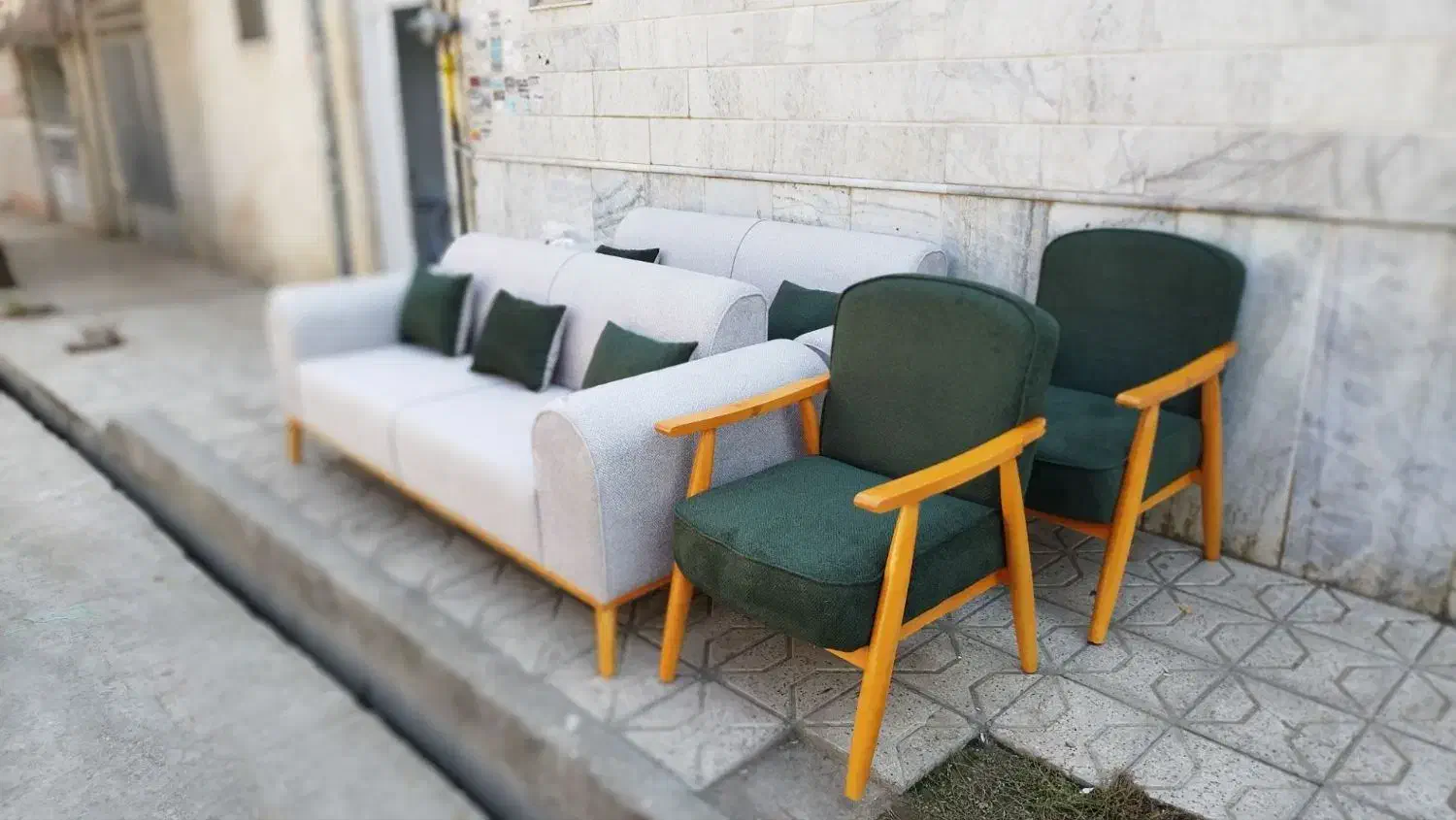 مبلمان تینا|مبلمان خانگی و میز عسلی|تربتحیدریه, شهرک ولیعصر|دیوار