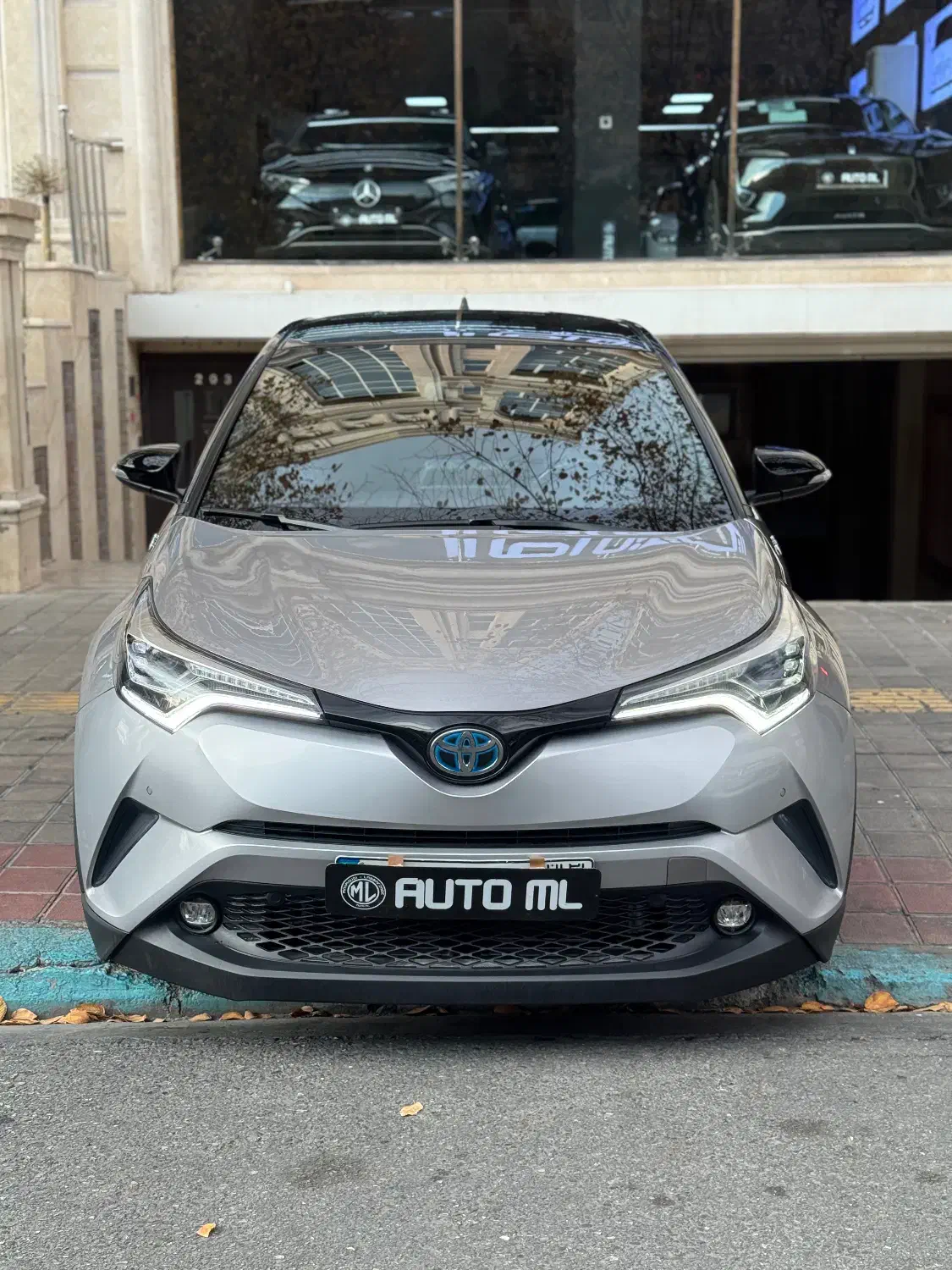 تویوتا chr|خودرو سواری و وانت|تهران, درختی|دیوار