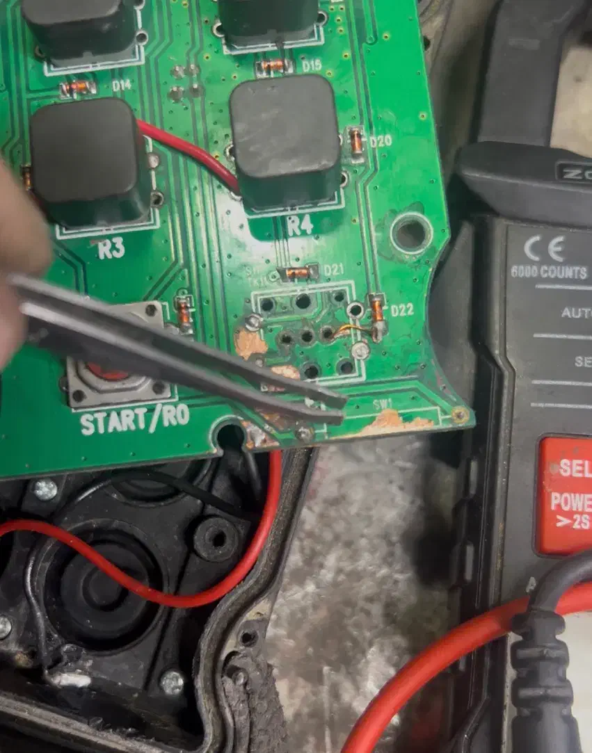 تعمیر انواع برد کنترل جرثقیل و دکل بتن ریز|خدمات پیشه و مهارت|تبریز, |دیوار