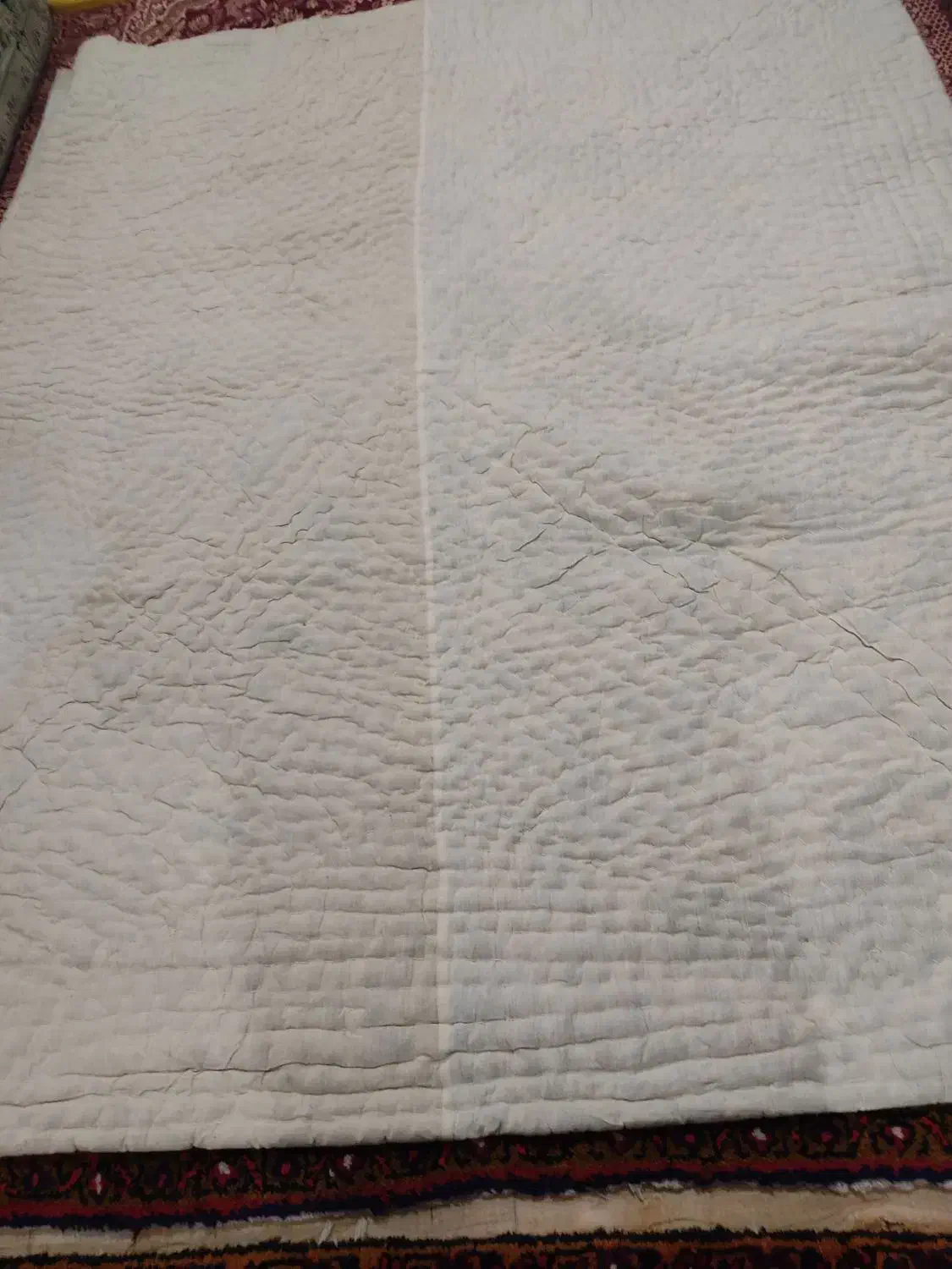 لحاف|رختخواب، بالش، پتو|تبریز, |دیوار