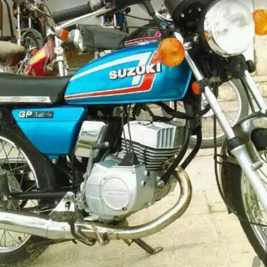 سوزوکی جی پی ۱۲۵|قطعات یدکی و لوازم جانبی|تهران, امام حسین|دیوار