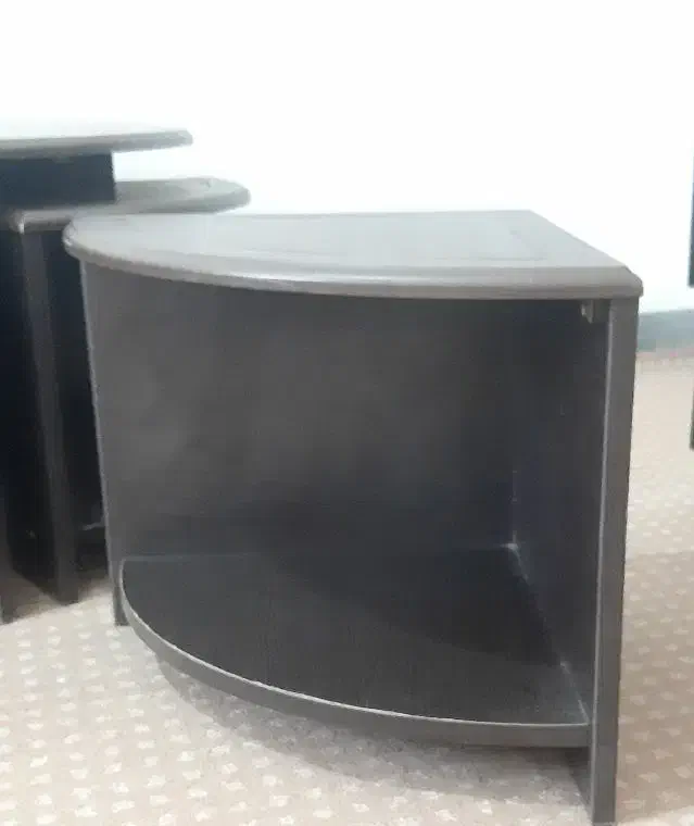 جلومبلی و ۴تا عسلی|مبلمان خانگی و میز عسلی|ایلام, |دیوار