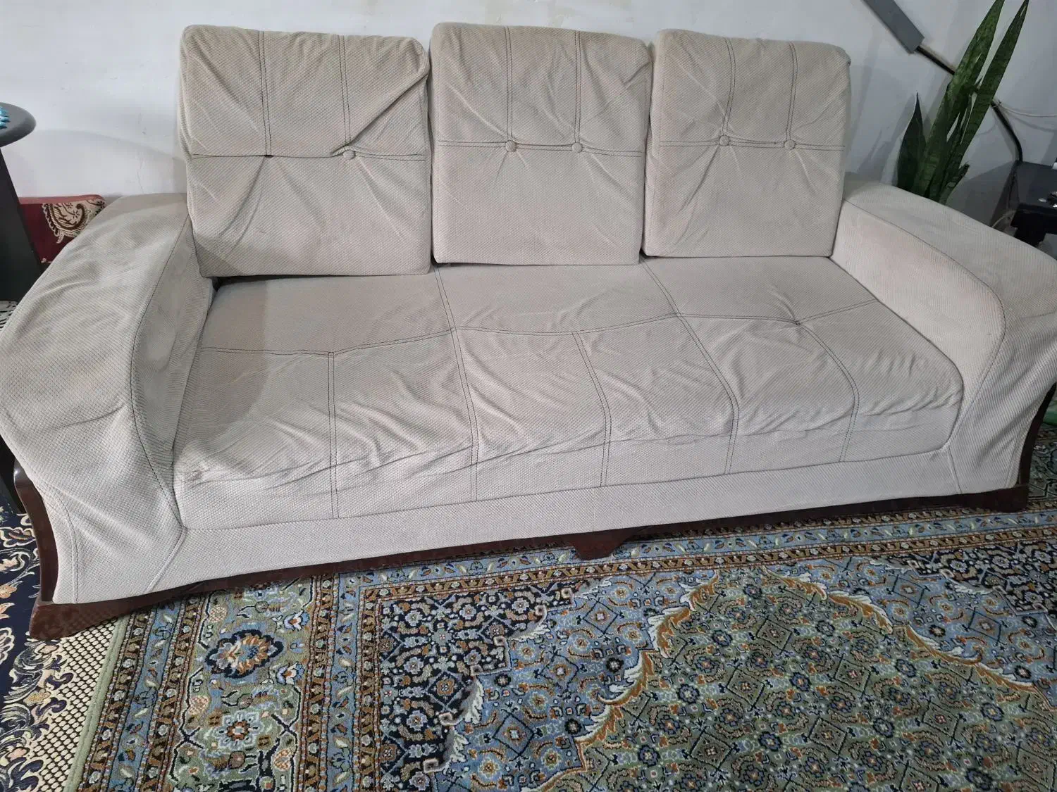 مبل|مبلمان خانگی و میز عسلی|احمدسرگوراب, |دیوار