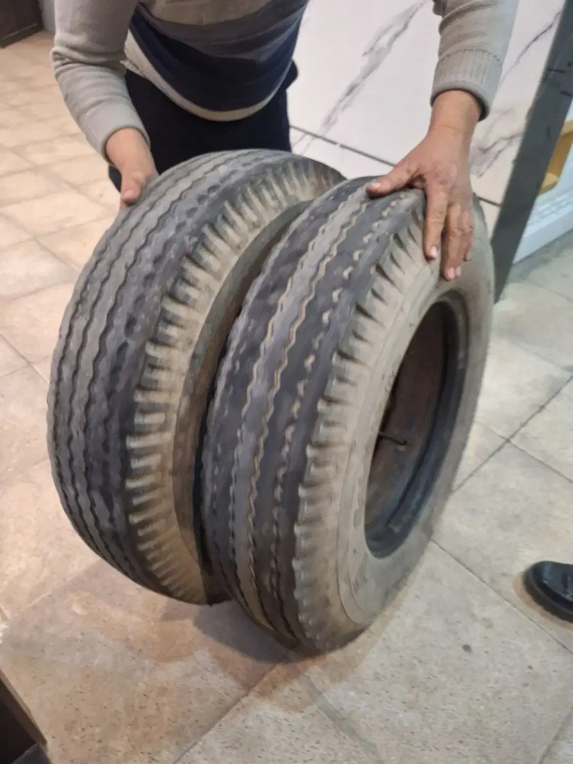 لاستیک نیسان تیوپ بدون زدگی با نوار|قطعات یدکی و لوازم جانبی|پاکدشت, خاتون آباد|دیوار